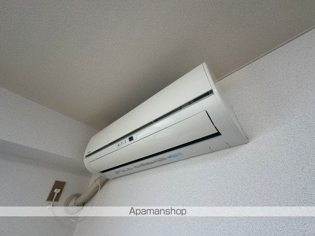 リバーサイド瓢箪山の内装写真