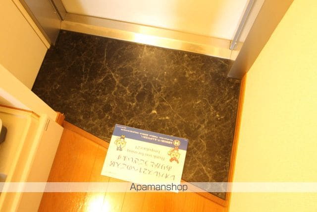 レオパレスプレステージ三津屋の内装写真