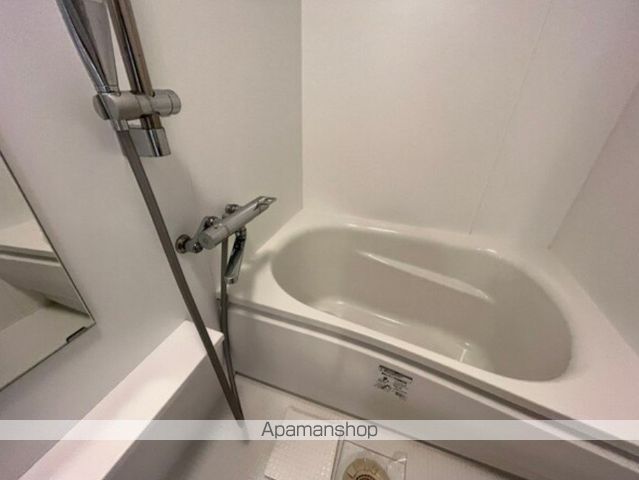 TLRレジデンス川崎大師の内装写真