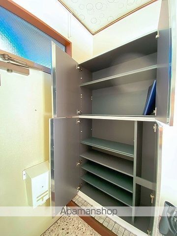 サンハイツ六木の内装写真