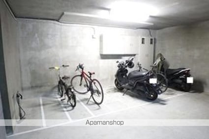 パレロワイヤル弦巻[1R/20.5m2]の共用部1