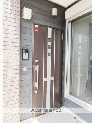 サウス・アデリーヌ[1LDK/42.56m2]のエントランス3