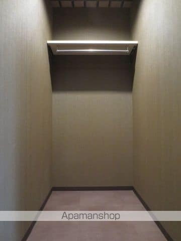 ラフィナート和泉の内装写真