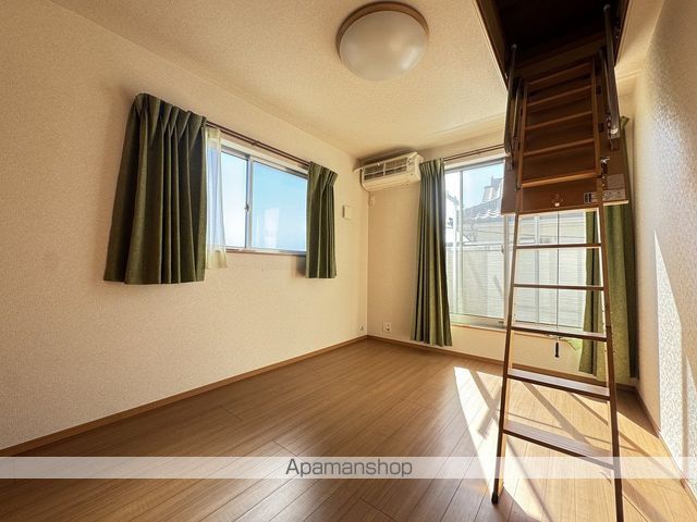 detached 東京都武蔵村山市中央３丁目

地図を見る