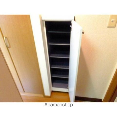 オベリスク神保町の内装写真