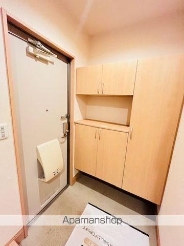 小田急電鉄江ノ島線 六会日大前駅 徒歩15分 2階建 築13年の内装写真