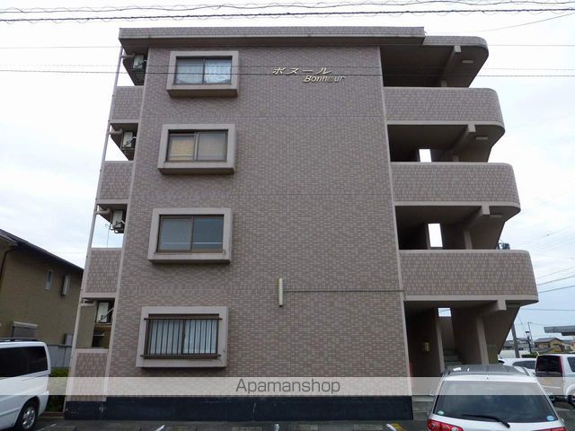ボヌールの外観写真