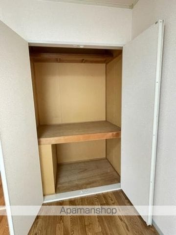 リバティスクエア Bの内装写真