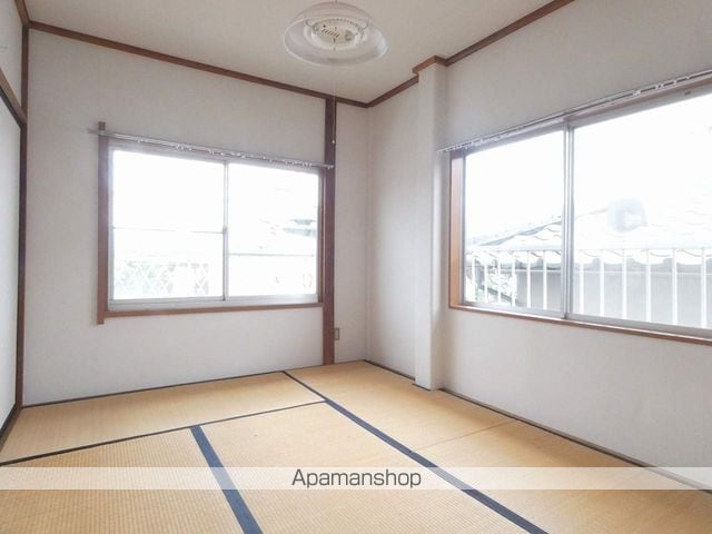 東西屋コーポの内装写真