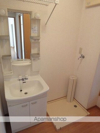 ハイツセリュー　Ⅰ棟[2LDK/52.66m2]の洗面所