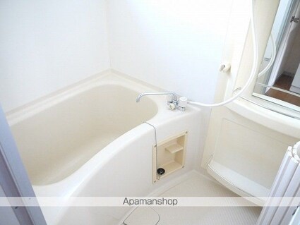 シャルム由比ヶ浜　ＡＢ[1LDK/47.91m2]のバス