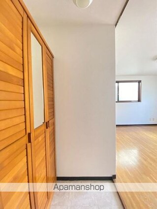 香川県高松市宮脇町１丁目[1R/21m2]の玄関