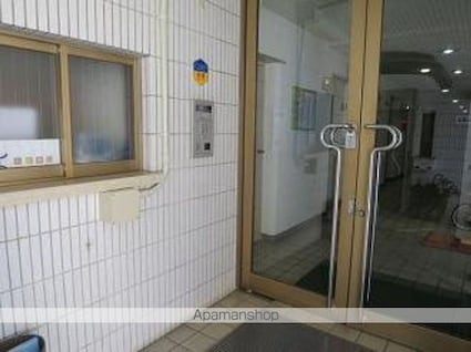 落合ミュージックハイム[1R/25.8m2]のエントランス2