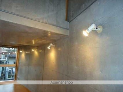 ＡＲＴＩＳ[1LDK/45.68m2]のリビング・居間5