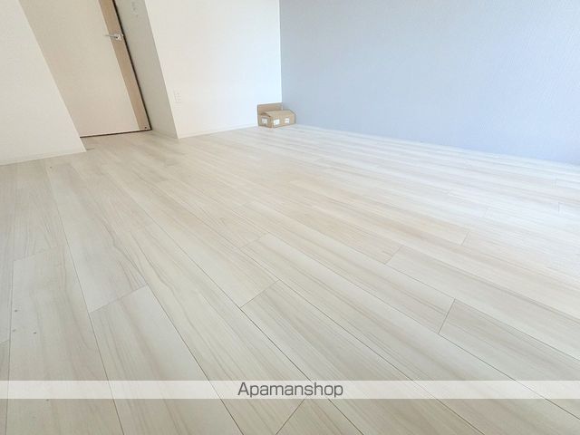 セレニテ阿波座ミラクの内装写真
