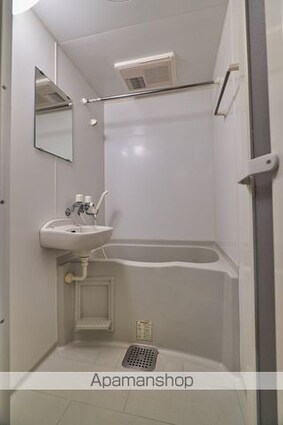 レオパレス川名駒方[1K/20.9m2]のバス