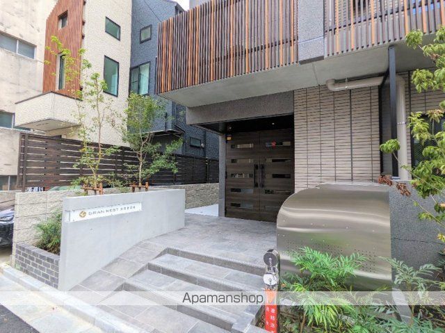 GRAN REST文京茗荷谷の玄関写真