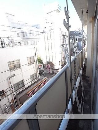 赤坂ビル[1R/25m2]のバルコニー
