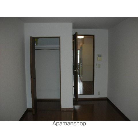アンプルール ブワ 秀の玄関写真