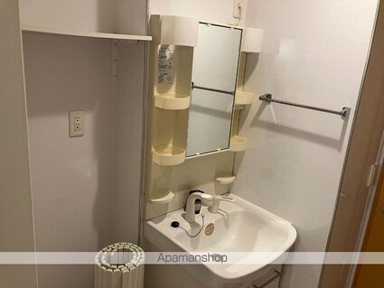 ベルウッド六番館[1LDK/45.04m2]の洗面所