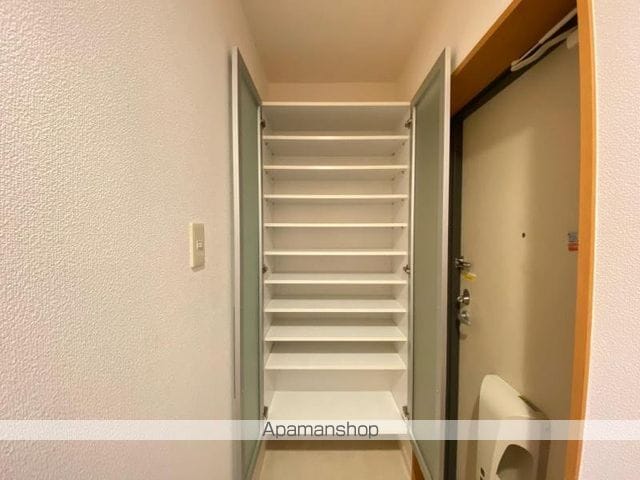 リアライズ瓦町の内装写真
