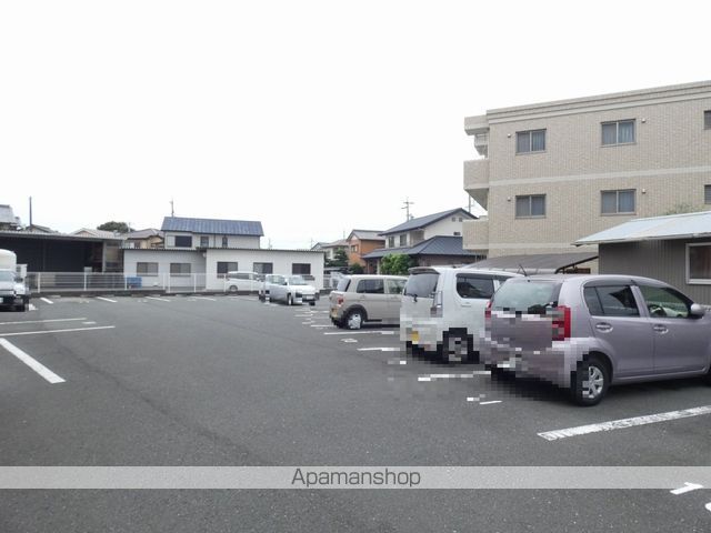 エレンシアのその他写真
