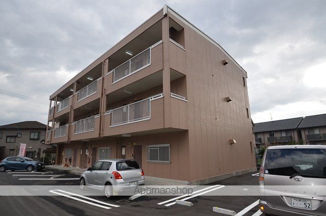 ニューマリッチ沖本の外観写真