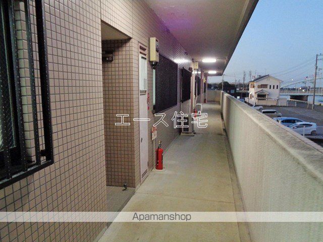 メゾンいしづちの玄関写真