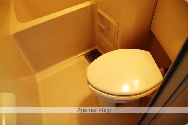 シャトルIIの内装写真