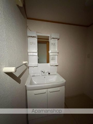 グローリアスファイブの内装写真