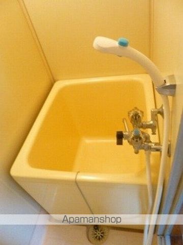 アルファワカヤマの内装写真