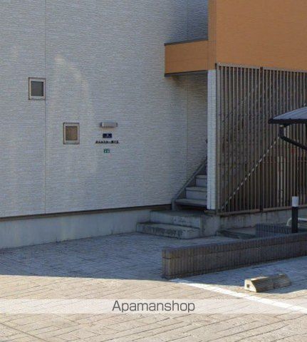 クレイノさんふらわー緑ケ丘の玄関写真