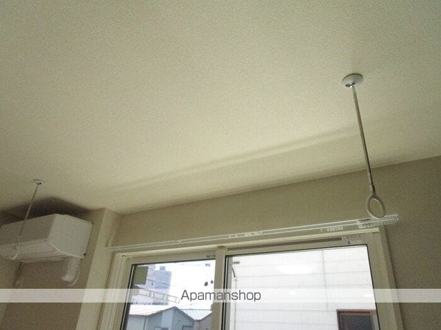 DーHILLS山下の内装写真