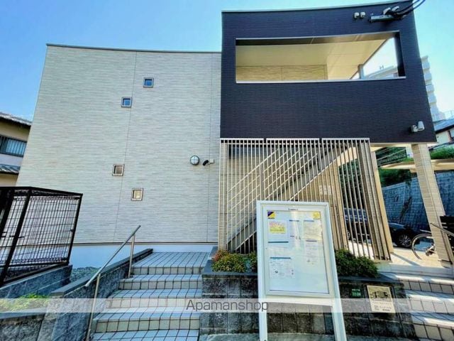 クレイノ穴観音の外観写真