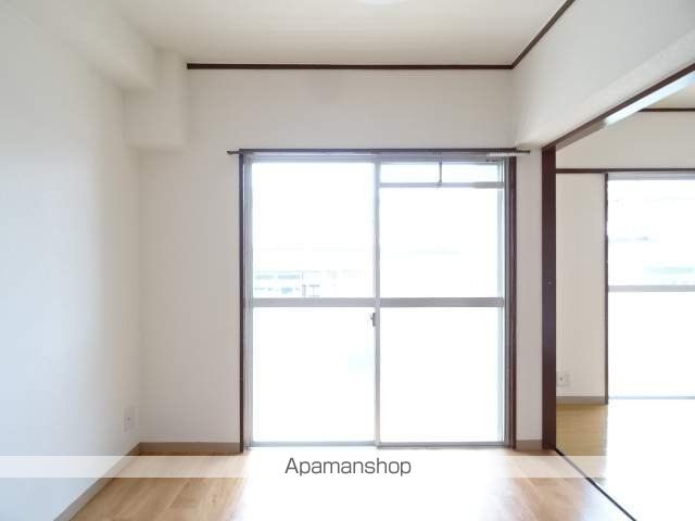 マンションストークVの内装写真