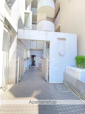 クレール東雲の玄関写真