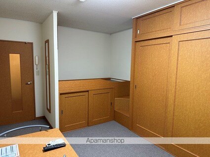 レオパレスアベニュー新涯[1K/23.18m2]の内装2