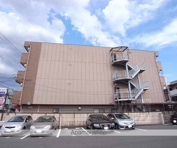 フラッツ太秦の外観写真