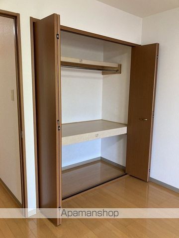 ヒルズ白山浦の内装写真