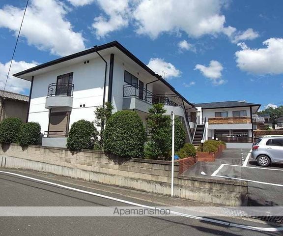 ハイツ紫峯の外観写真