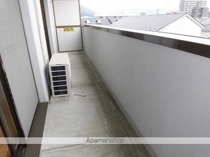 広島県広島市安佐南区緑井４丁目[3LDK/66.3m2]のバルコニー