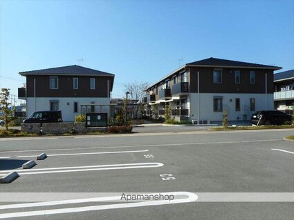 和歌山県和歌山市内原[2LDK/55.56m2]の駐車場3