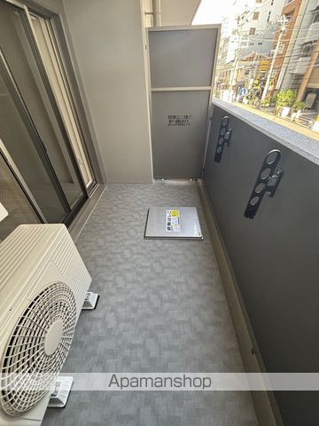 C0MF0RIALIV淡路町一丁目の内装写真