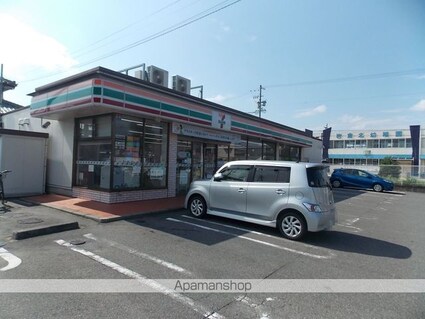 八剱町下池田貸家[6LDK/187m2]の周辺4