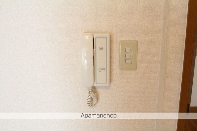 上野坂ハイツの内装写真