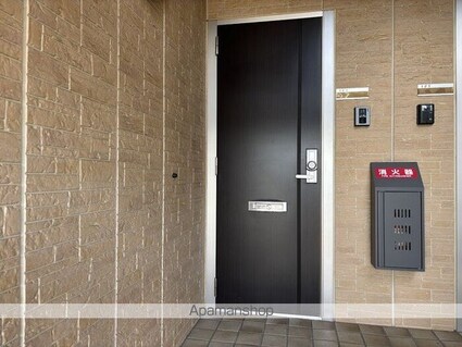 ルーシッド新保[1LDK/41.26m2]のエントランス