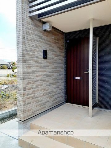 シッフバオ シティ 今治の玄関写真