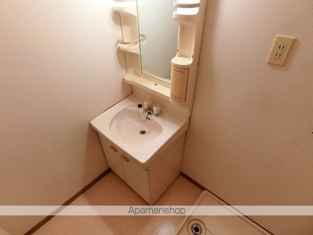 津田駅前NSマンションの内装写真
