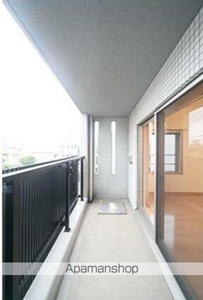 ルミエール中町[1LDK/47m2]のバルコニー