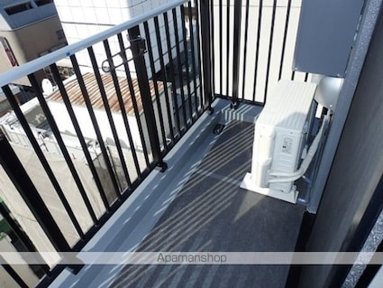 ＺＯＯＭ東新宿[1R/25.57m2]のバルコニー